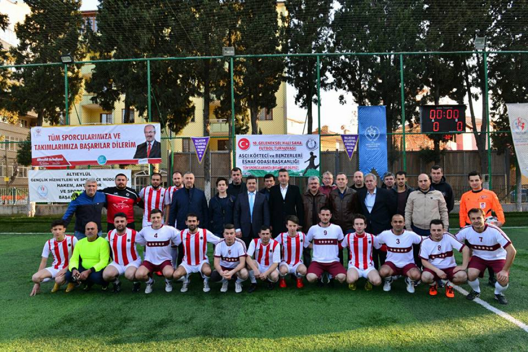 Geleneksel Futbol Turnuvası