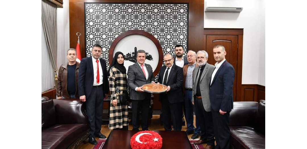 VALİ USTAOĞLU'NA ZİYARET